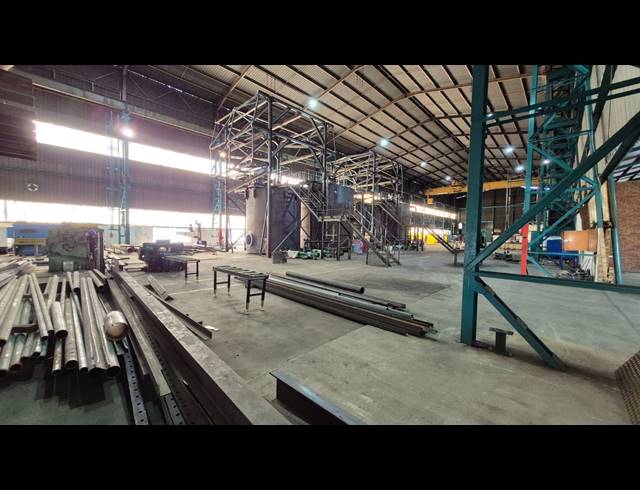 5,599M² FACTORY TO LET IN ANDERBOLT